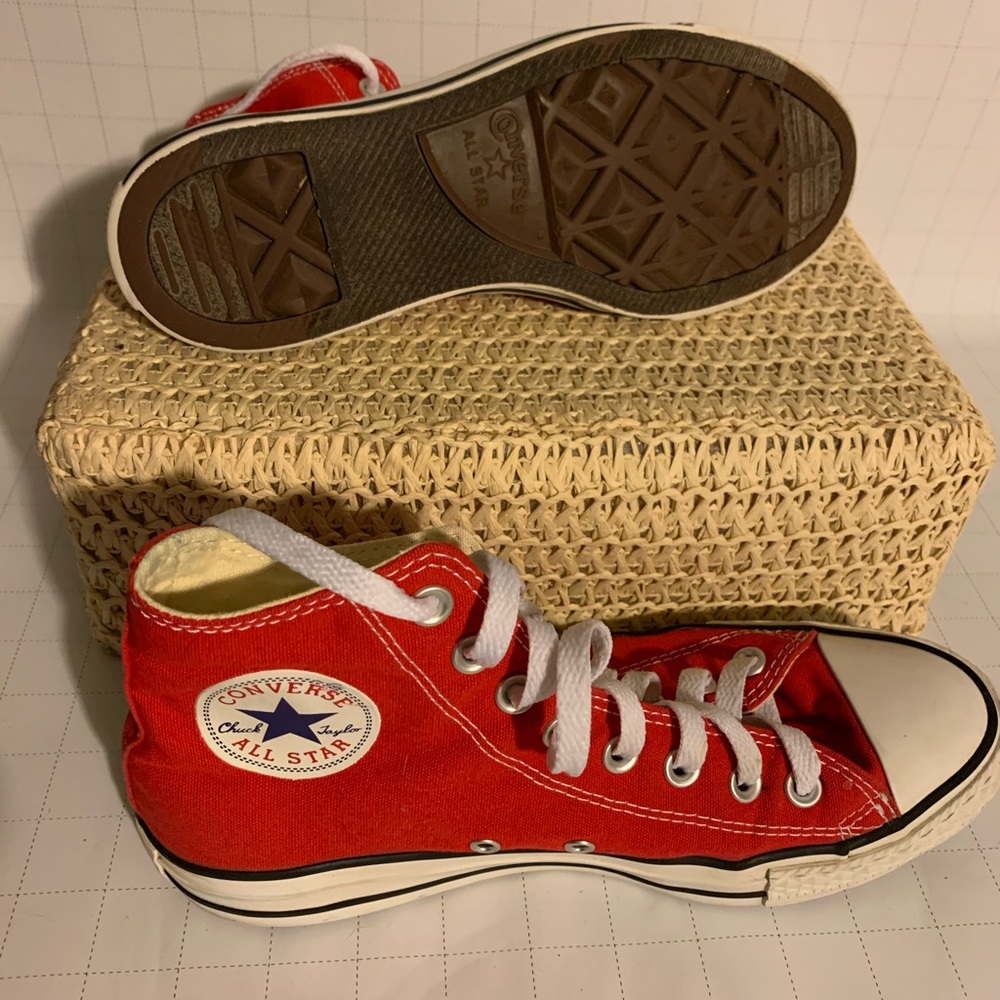 High Top Converse Chuck Taylor